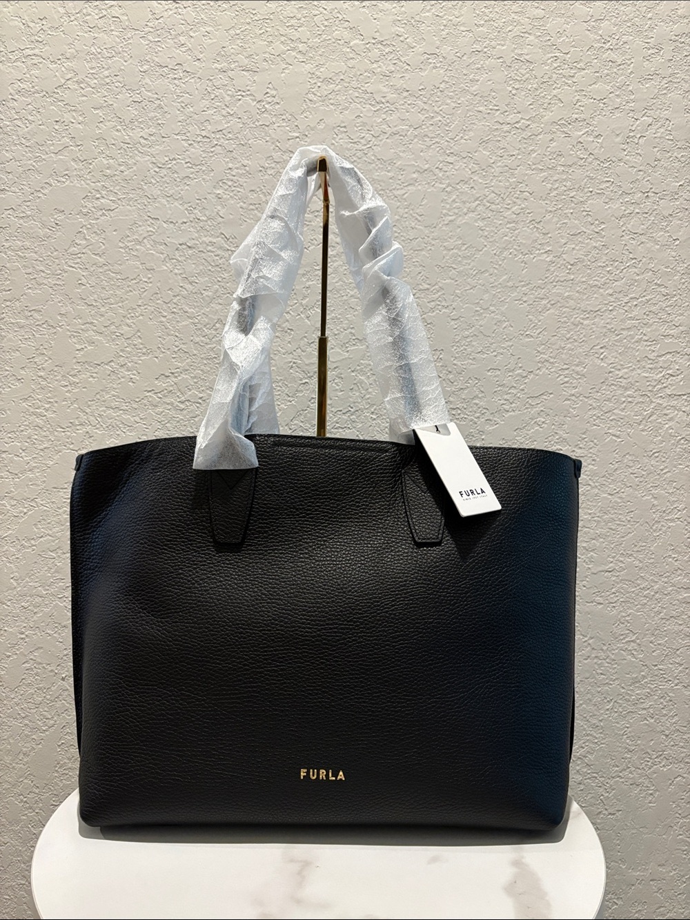 NWT Furla Nero Pebbled Leather Tote with Dustbag - Picture 2 of 10